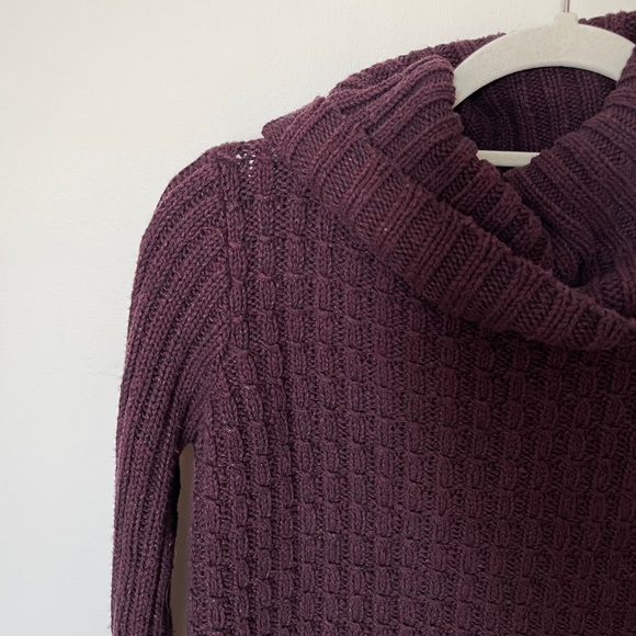 Free People Turtleneck Sweater (size small) - Picture 6 of 9